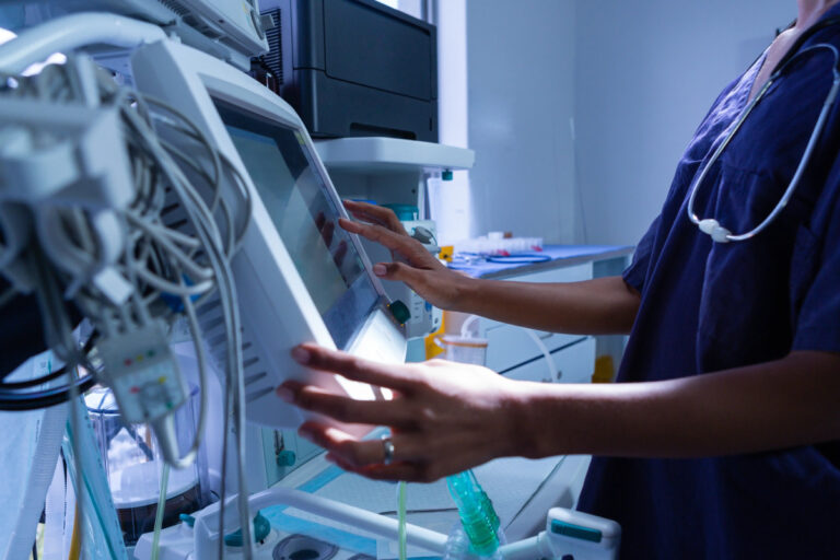 Medical Imaging Touch Screen Displays